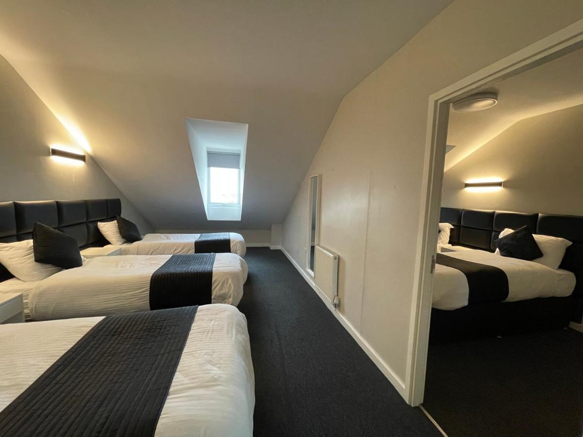 Mays Apartments: Centre Convenience With Free Parking Aparthotel 3*